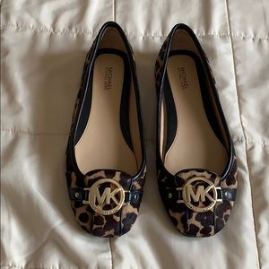 Michael Kors Cheetah printed flats